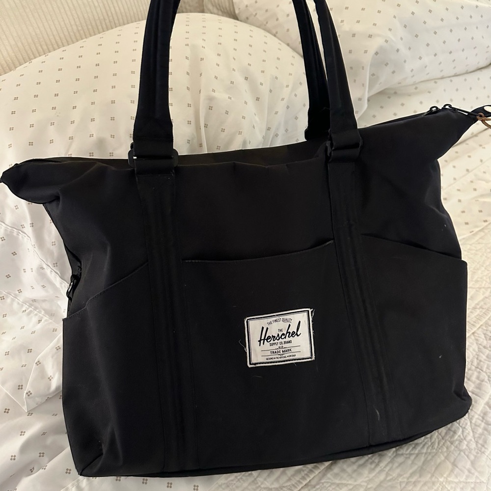 Black Herschel Tote Bag (large)